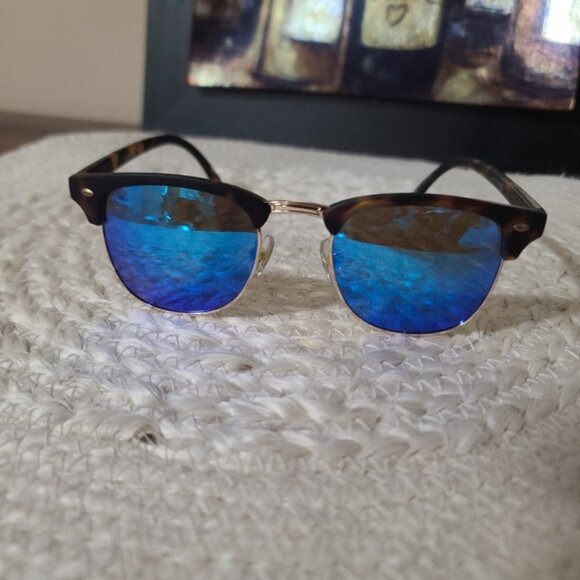 Panama Jack Blue Lens Sunglasses - Picture 10 of 11